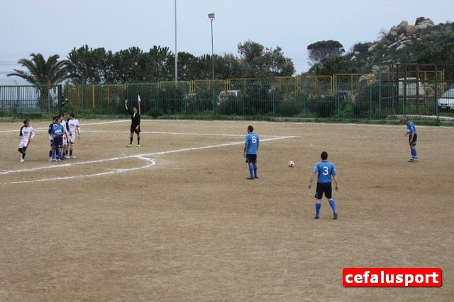 110212_sport 247_tn.jpg